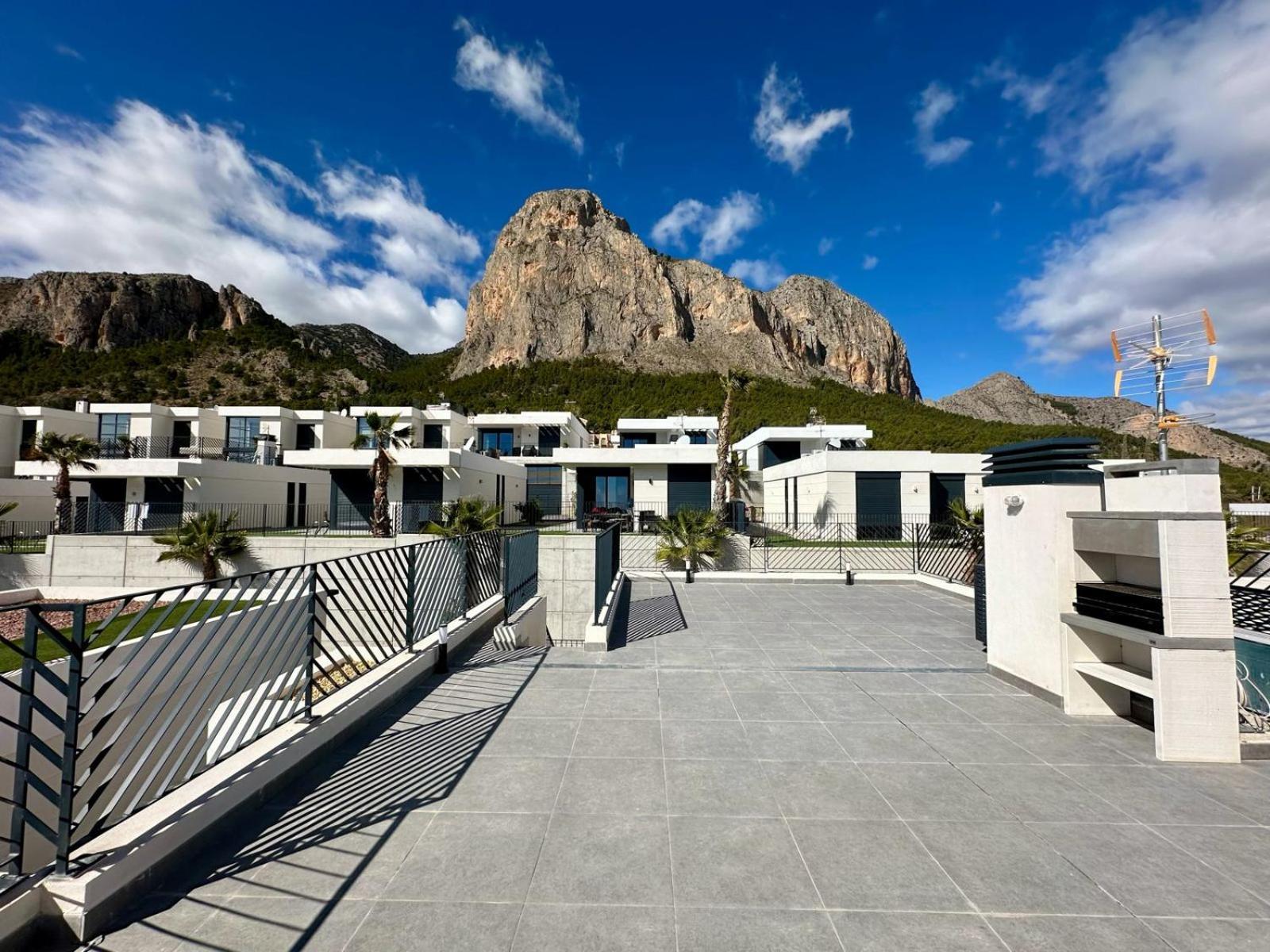 Casa Con Piscina Privada Polop Exterior foto